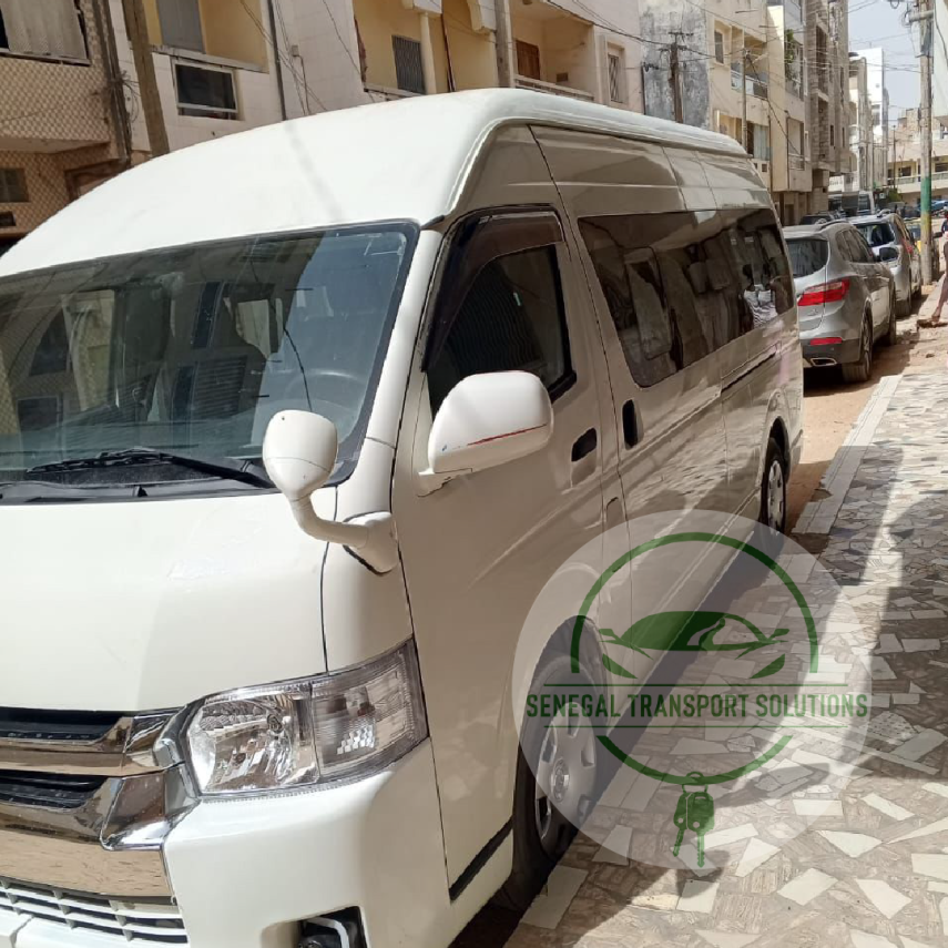 location minibus 15 places Dakar