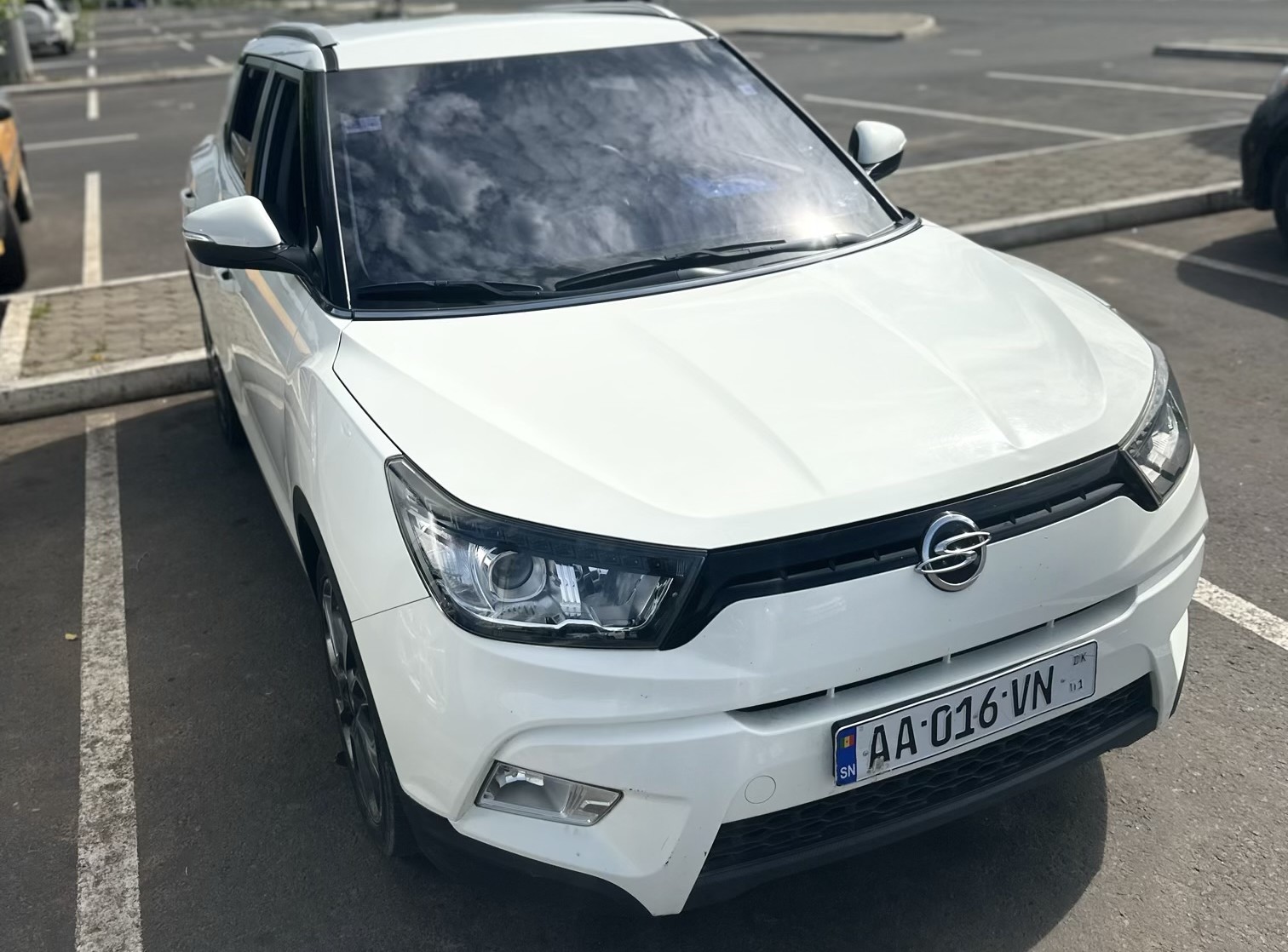 Location SsangYong Tivoli Dakar