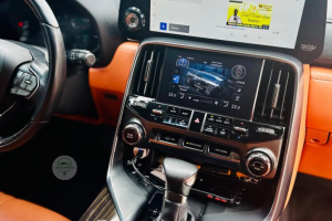 Lexus LX 600